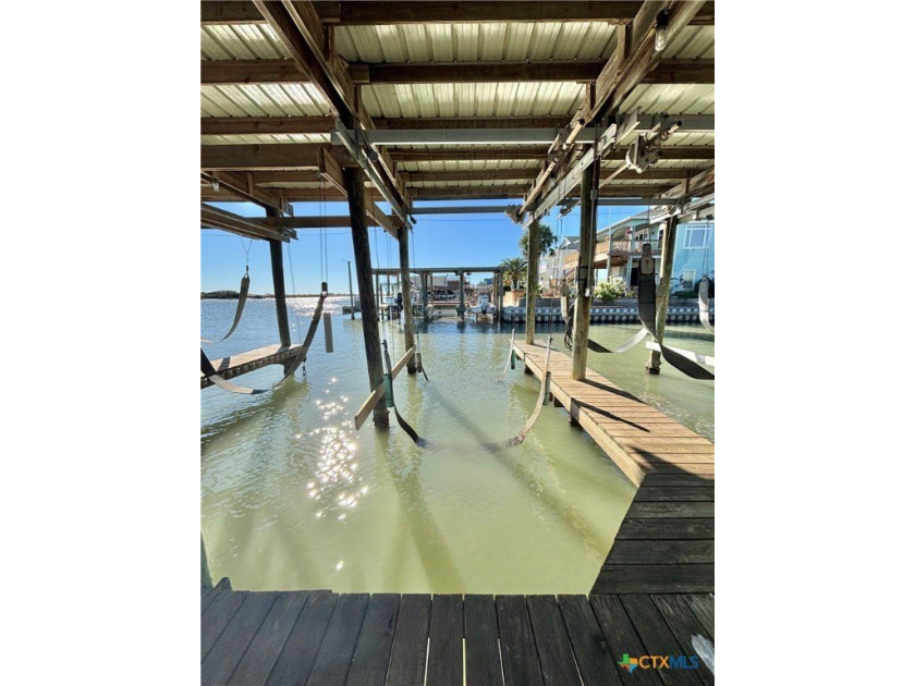 BOAT SLING IN LARRY'S HARBOR WITH LOT ON PELICAN and access to - Beach Lot for sale in Port O Connor, Texas on Beachhouse.com