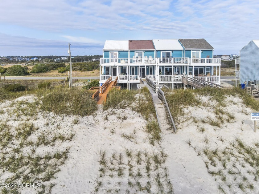 Non buildable sliver of land in front of existing townhomes - Beach Lot for sale in North Topsail Beach, North Carolina on Beachhouse.com