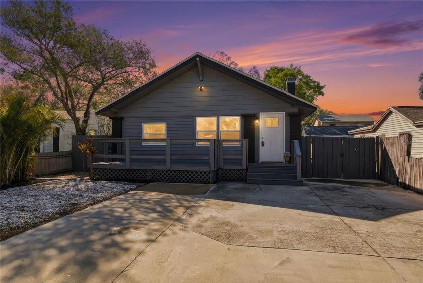 One or more photo(s) has been virtually staged. Priced below - Beach Home for sale in St. Petersburg, Florida on Beachhouse.com