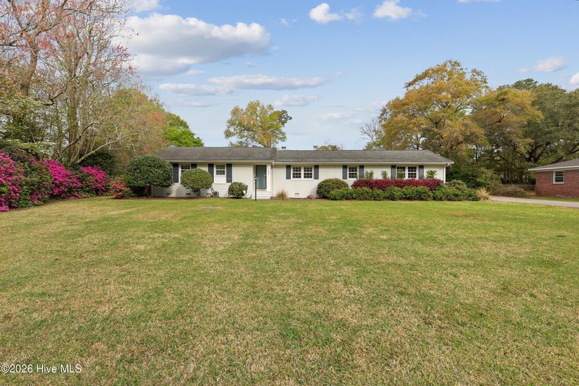 Welcome to 240 Jeb Stuart Drive - Where privacy meets quiet - Beach Home for sale in Wilmington, North Carolina on Beachhouse.com