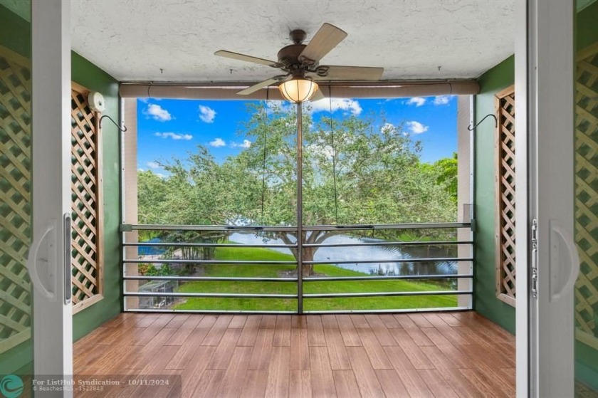 Investor Opportunity! Fully Remodeled 2/2 Lakeview Condo - Beach Condo for sale in Davie, Florida on Beachhouse.com