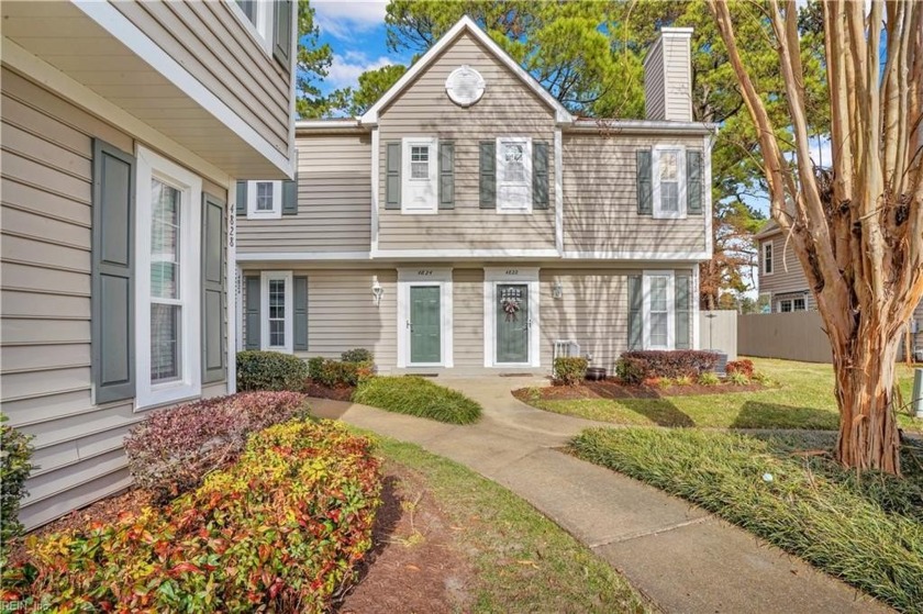 This charming 2-bedroom, 2.5-bathroom home offers both comfort - Beach Condo for sale in Virginia Beach, Virginia on Beachhouse.com