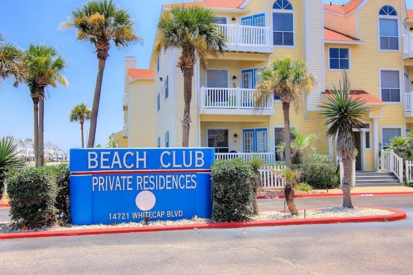 Welcome to your coastal retreat at the Beach Club! This charming - Beach Condo for sale in Corpus Christi, Texas on Beachhouse.com