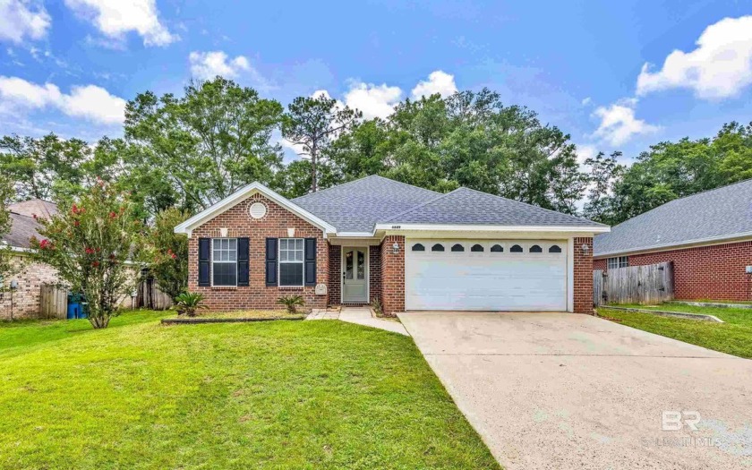 Spacious 4-bedroom home located in the Gulf Shores school - Beach Home for sale in Gulf Shores, Alabama on Beachhouse.com