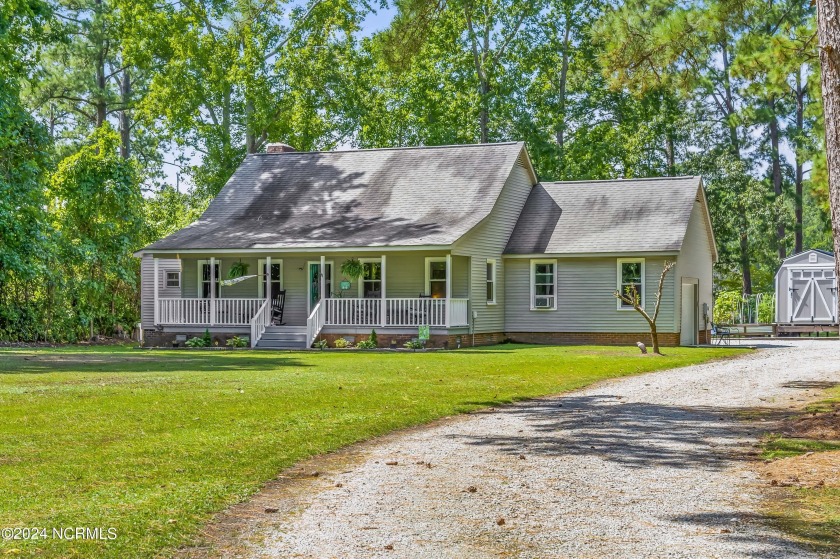 Spectacular waterfront home on Brown's Creek that offers - Beach Home for sale in Merritt, North Carolina on Beachhouse.com