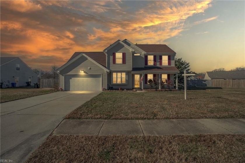 Welcome to 205 Round Table Arch, a beautifully updated 4-bedroom - Beach Home for sale in Suffolk, Virginia on Beachhouse.com