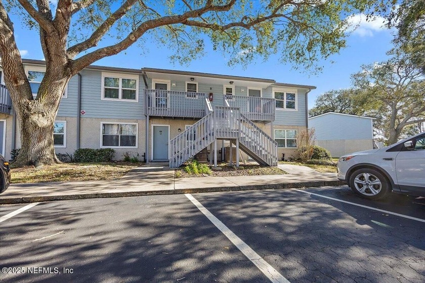 Cozy two bedroom condominium. Recently remodeled. Newer - Beach Condo for sale in St Augustine, Florida on Beachhouse.com
