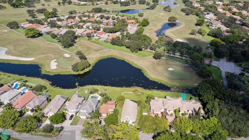 Lovely updated 3 bedroom condo in desirable Eagle Trace! Florida - Beach Condo for sale in Coral Springs, Florida on Beachhouse.com