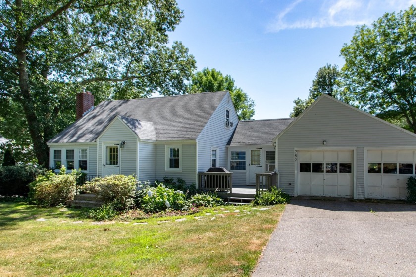 This charming cape offers a perfect blend of comfort and - Beach Home for sale in Hampton, New Hampshire on Beachhouse.com
