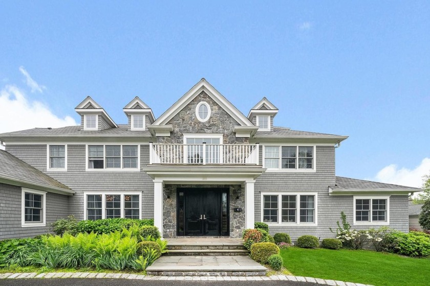 Open houses are by appointment only; please get in touch with - Beach Home for sale in Mamaroneck, New York on Beachhouse.com