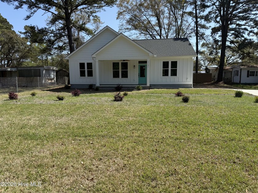 Seller will pay 5000. toward closing with accepted offer! - Beach Home for sale in Ocean Isle Beach, North Carolina on Beachhouse.com