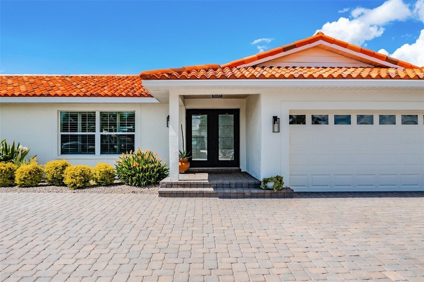 Welcome to waterfront living at its best in Apollo Beach - Beach Home for sale in Apollo Beach, Florida on Beachhouse.com