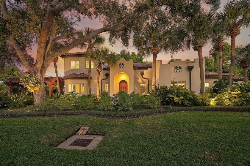 **BRILLIANTLY UPDATED and METICULOUSLY MAINTAINED ESTATE in - Beach Home for sale in Sarasota, Florida on Beachhouse.com