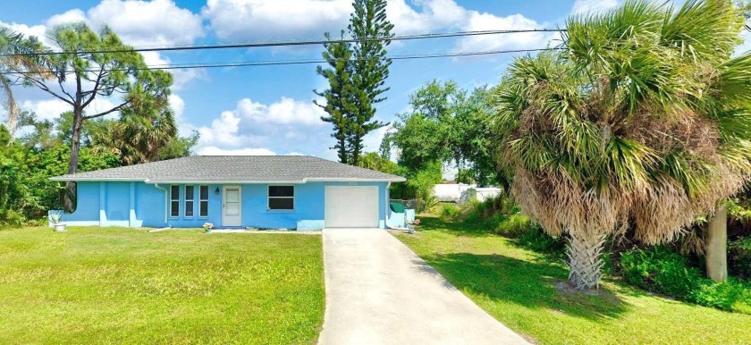 SELLER SAYS SELL NOW. BRING OFFERS!!!!!!! now is the time - Beach Home for sale in Englewood, Florida on Beachhouse.com