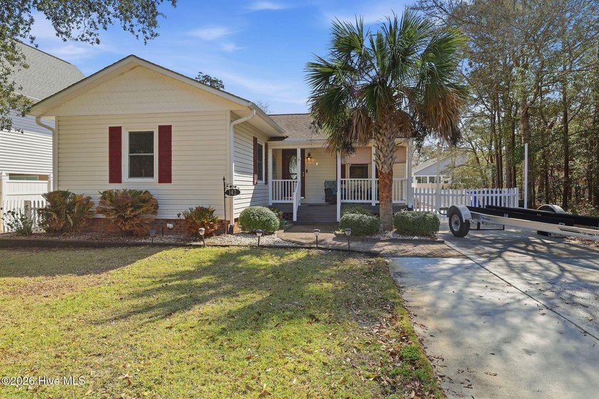 Experience the beauty of Oak Island from this oasis on the quiet - Beach Home for sale in Oak Island, North Carolina on Beachhouse.com