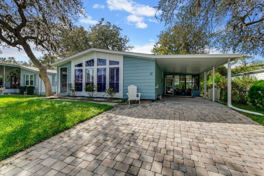 This beautifully updated 2-bedroom, 2-bathroom home offers the - Beach Home for sale in Ormond Beach, Florida on Beachhouse.com