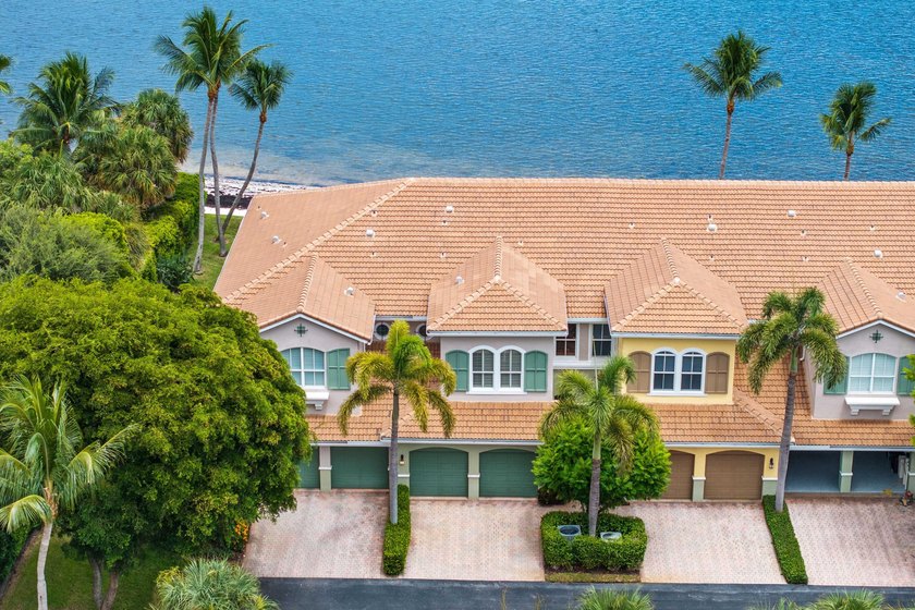 PRICED $200K BELOW APPRAISED VALUE! Welcome home to this RARELY - Beach Townhome/Townhouse for sale in Hypoluxo, Florida on Beachhouse.com