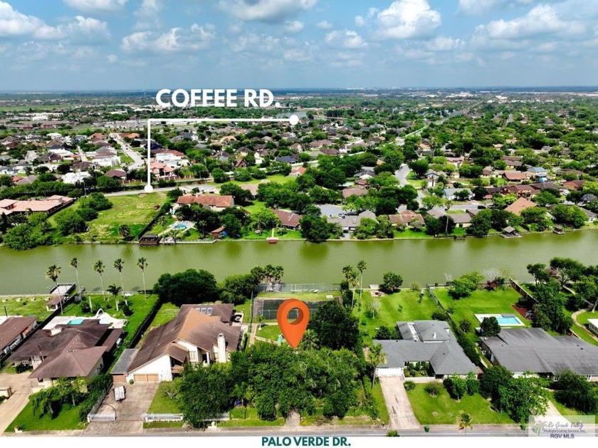 Rare opportunity to own a waterfront lot in the prestigious Palo - Beach Lot for sale in Brownsville, Texas on Beachhouse.com