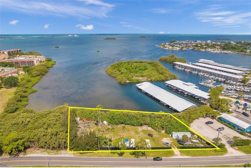 Beautiful open water development site with 323 feet MOL of - Beach Lot for sale in Palm Harbor, Florida on Beachhouse.com