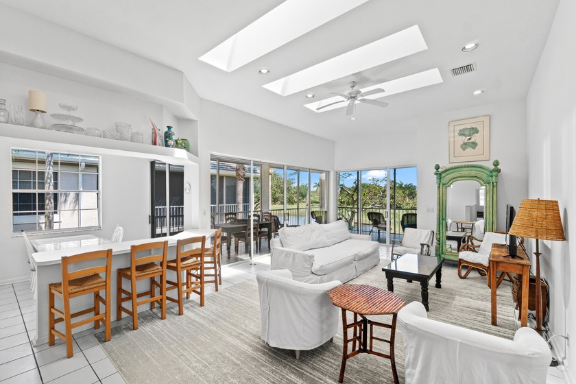 Welcome to this light-filled, penthouse condo where comfort - Beach Condo for sale in Boca Raton, Florida on Beachhouse.com