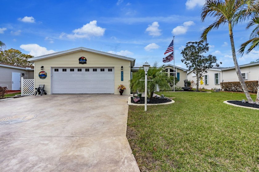 Welcome to this beautifully refreshed home in the heart of Port - Beach Home for sale in Port Saint Lucie, Florida on Beachhouse.com