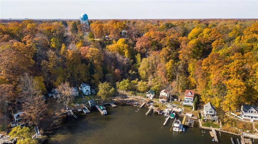 Stunning view of the Bay, approximately 40' of water frontage - Beach Lot for sale in Rochester, New York on Beachhouse.com