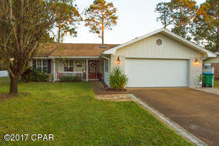 Great New Price. Nicely remodeled home in the very desirable - Beach Home for sale in Panama City Beach, Florida on Beachhouse.com