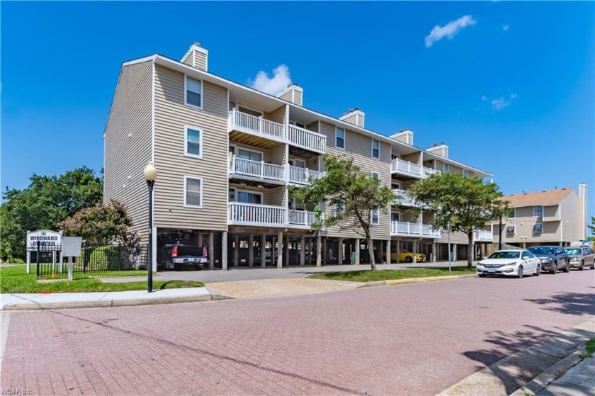 Windward Quarter Condominium Unit 101 is turn-key ready for you - Beach Home for sale in Norfolk, Virginia on Beachhouse.com