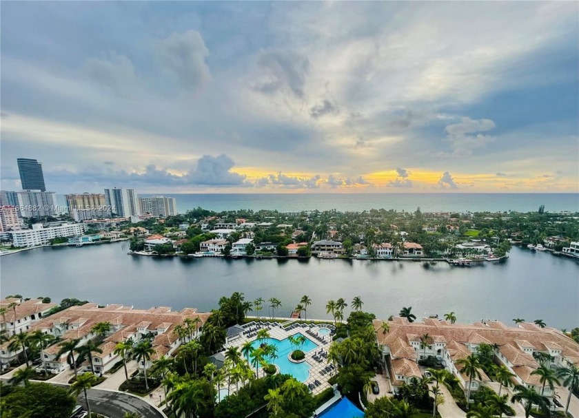 THIS CONTEMPORARY, FULLY FURNISHED RESIDENCE WITH 2,750 SQFT - Beach Condo for sale in Aventura, Florida on Beachhouse.com