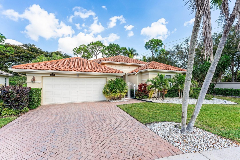 Impeccably maintained and updated 3-bedroom, 2-bath home plus - Beach Home for sale in Boynton Beach, Florida on Beachhouse.com