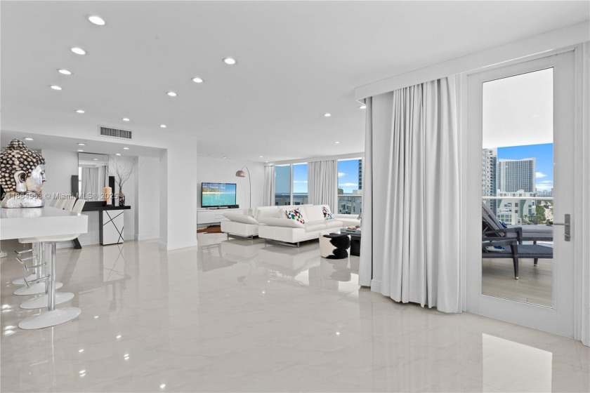 Wake up to stunning ocean and bay views from every room in the - Beach Condo for sale in Hollywood, Florida on Beachhouse.com