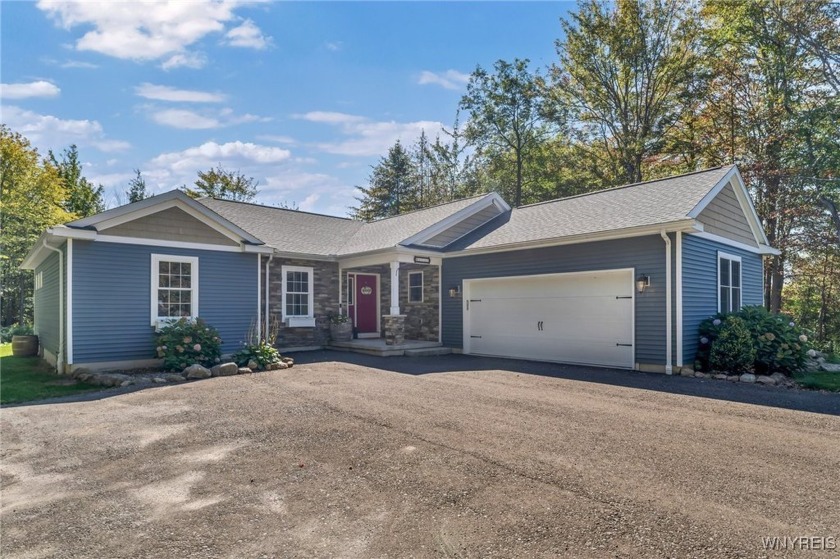 Step into this wonderfully maintained ranch located at 6745 - Beach Home for sale in Hamburg, New York on Beachhouse.com