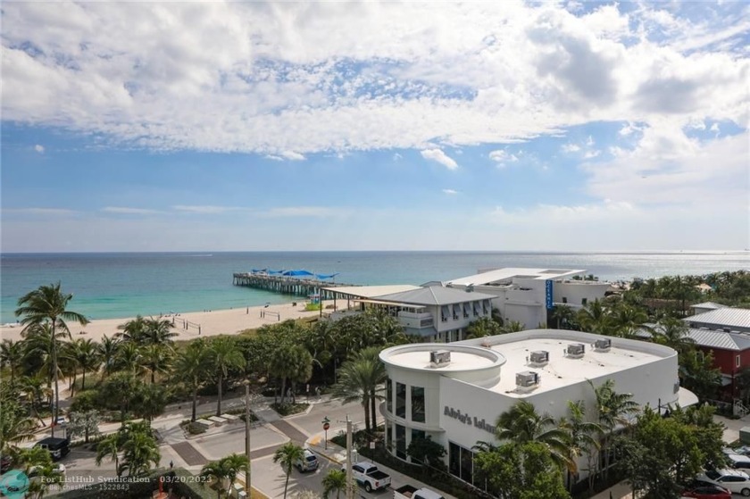 LOCATION, LOCATION, LOCATION! This fine home is waiting for you - Beach Condo for sale in Pompano Beach, Florida on Beachhouse.com