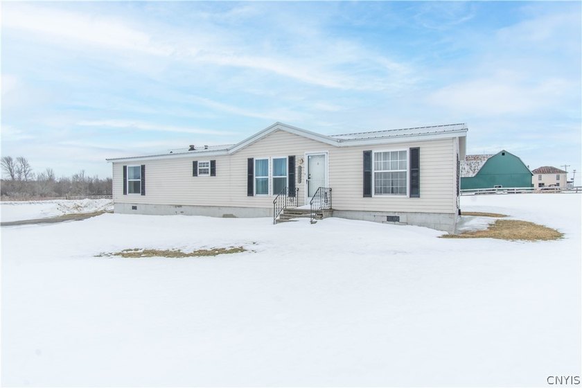 Welcome to this charming 3-bedroom, 2-bath home in the Town of - Beach Home for sale in Chaumont, New York on Beachhouse.com