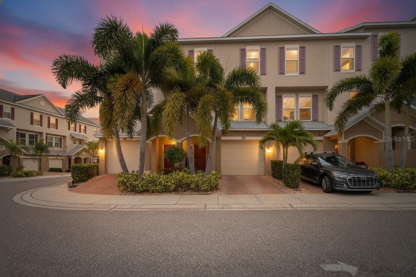 Welcome to Callista Cay, a gated waterfront community in the - Beach Townhome/Townhouse for sale in Tarpon Springs, Florida on Beachhouse.com