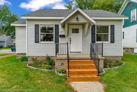 This is an adorable 2 Bedroom  one bath all remodeled , it's - Beach Home for sale in Port Huron, Michigan on Beachhouse.com