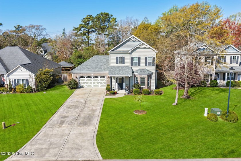 Life feels a little easier when home is this close to the coast - Beach Home for sale in Sneads Ferry, North Carolina on Beachhouse.com