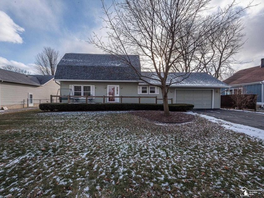 Beautiful home in Bolles Harbor with Lake views from the rear - Beach Home for sale in Monroe, Michigan on Beachhouse.com