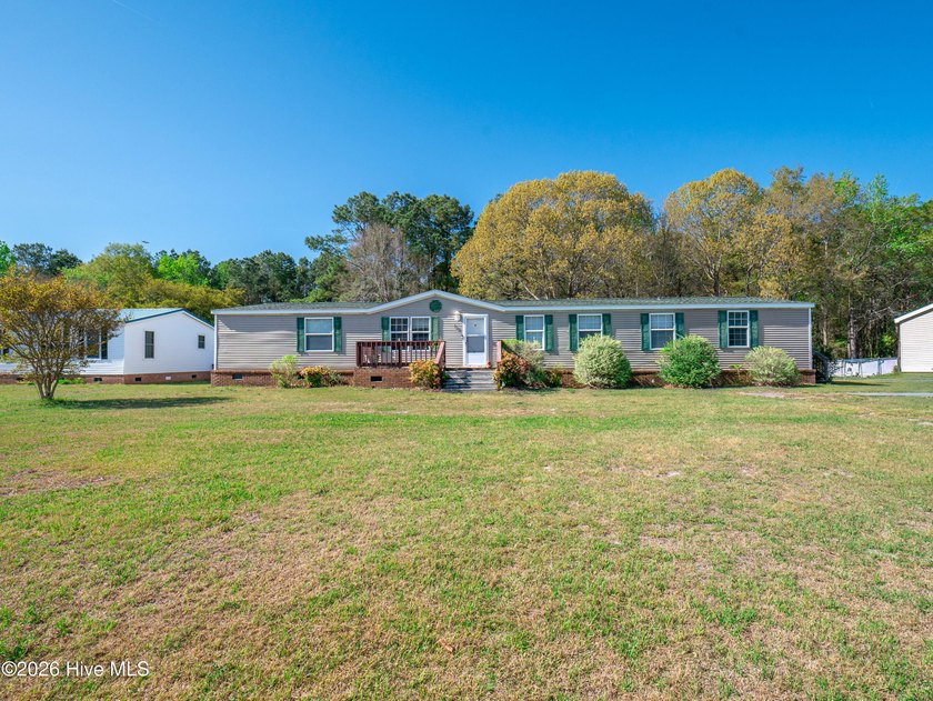 If you've been searching for space, freedom, and - Beach Home for sale in Holly Ridge, North Carolina on Beachhouse.com