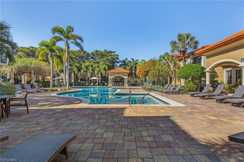 PRIME LOCATION - TURNKEY - RESORT POOL & SPA Enjoy effortless - Beach Condo for sale in Bonita Springs, Florida on Beachhouse.com