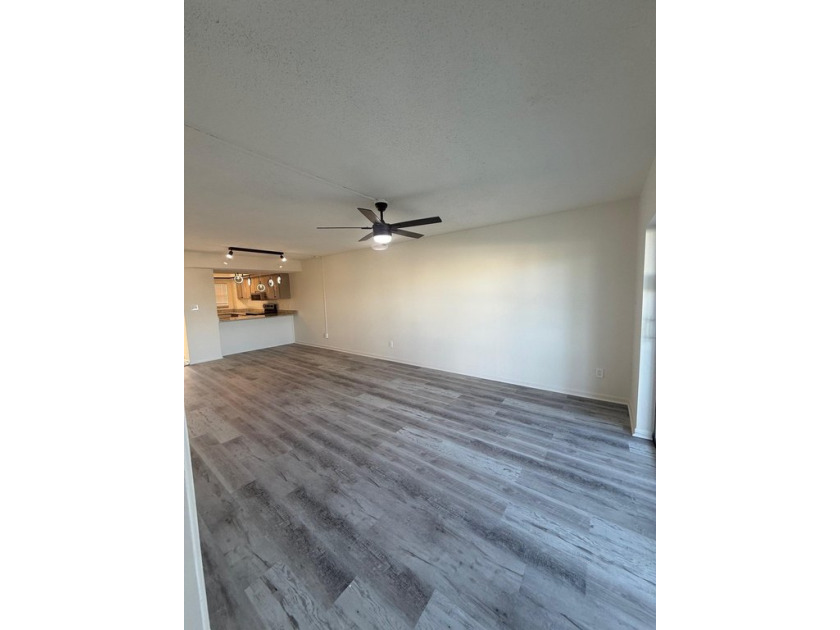 Fully renovated 2 bedroom 1.5 bathroom condo with spectacular - Beach Condo for sale in Fort Walton Beach, Florida on Beachhouse.com