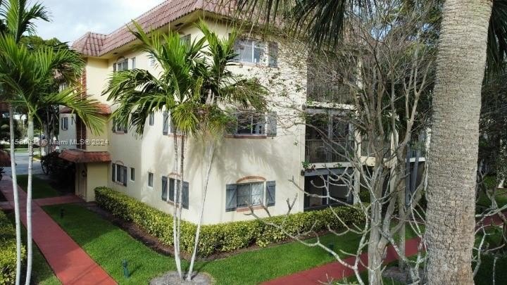 This stunning 2 bedroom, 2 bathroom corner unit with new wood - Beach Condo for sale in Pompano Beach, Florida on Beachhouse.com