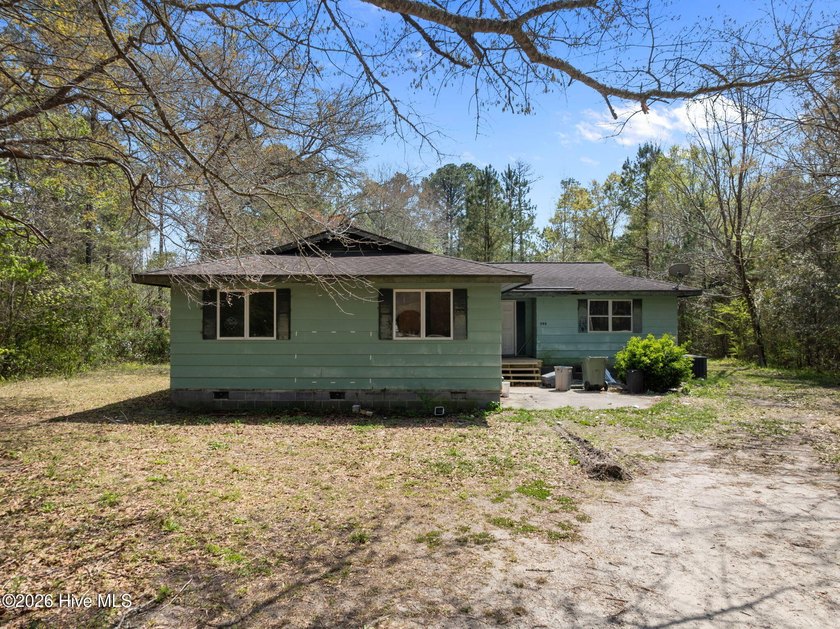 Set on 2.89 acres just a short drive to the Crystal Coast's - Beach Home for sale in Newport, North Carolina on Beachhouse.com
