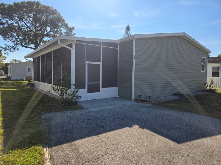 MOTIVATED SELLER - BEAUTIFUL 2021 HOME IN A FAMILY-FRIENDLY - Beach Home for sale in Port Orange, Florida on Beachhouse.com