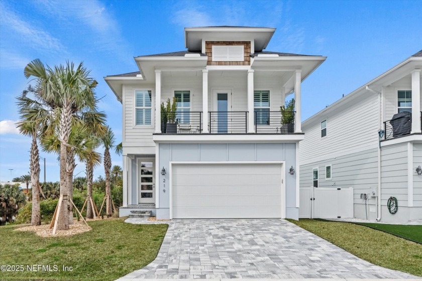 This is the perfect location, just steps to the beach and close - Beach Home for sale in Jacksonville Beach, Florida on Beachhouse.com