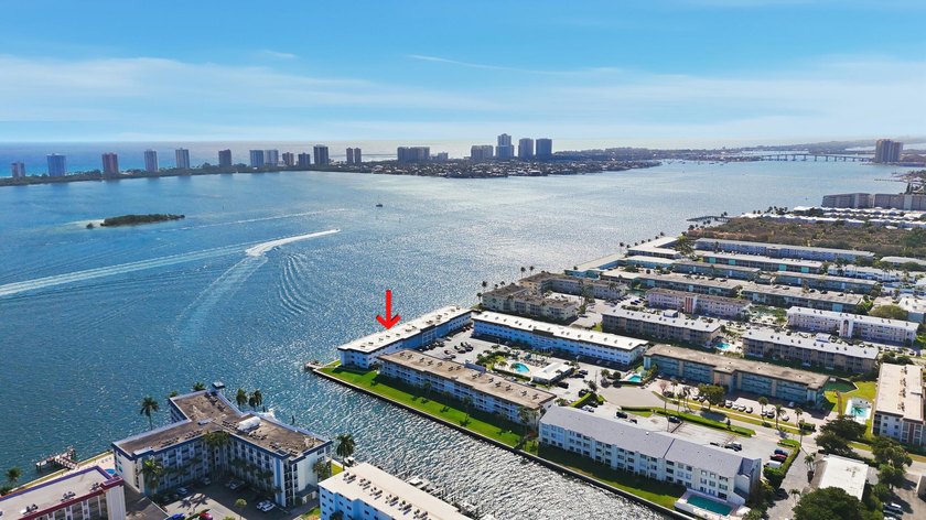 Wake up to million-dollar direct Intracoastal views of the - Beach Condo for sale in North Palm Beach, Florida on Beachhouse.com