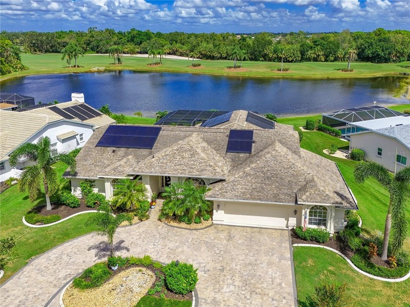 Love where you live...Charm, Elegance, Sophistication and - Beach Home for sale in Bradenton, Florida on Beachhouse.com