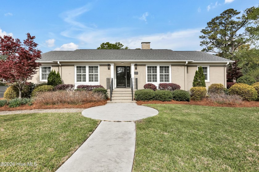Inside this thoughtfully designed home you will find 3 bedrooms - Beach Home for sale in Wilmington, North Carolina on Beachhouse.com