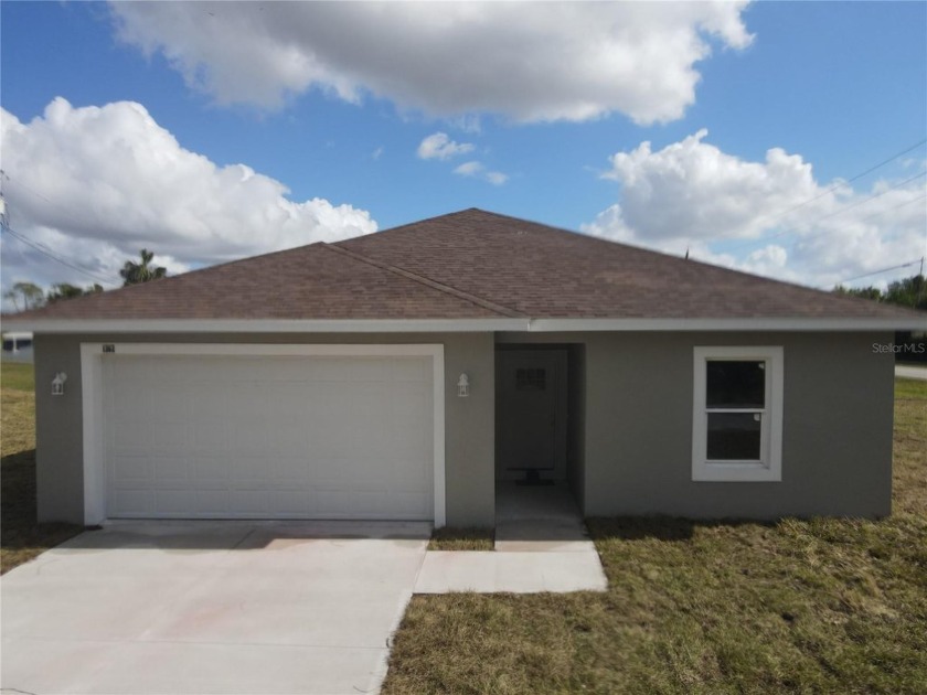 **Ready to move-in** Beautiful New Construction!!! Single family - Beach Home for sale in Port Charlotte, Florida on Beachhouse.com