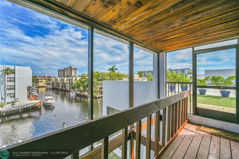 Welcome to your waterfront paradise! This beautifully remodeled - Beach Condo for sale in Pompano Beach, Florida on Beachhouse.com